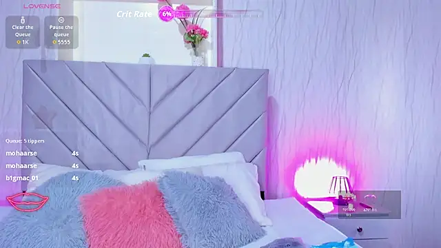 Victoria Guzman online show from November 7, 4:44 pm