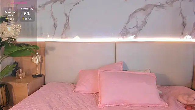 Celeste-Evanns online show from March 6, 8:04 pm