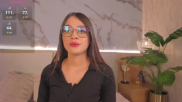 Snapshot of Celeste-Evanns chatting on June 16, 8:20 pm Celeste-Evanns online show from June 16, 8:20 pm