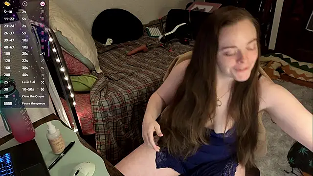 BrandyMyst online show from May 22, 3:04 am