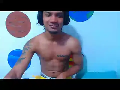 Snapshot of davidcutterr chatting on October 16, 11:51 am davidcutterr online show from October 16, 11:51 am