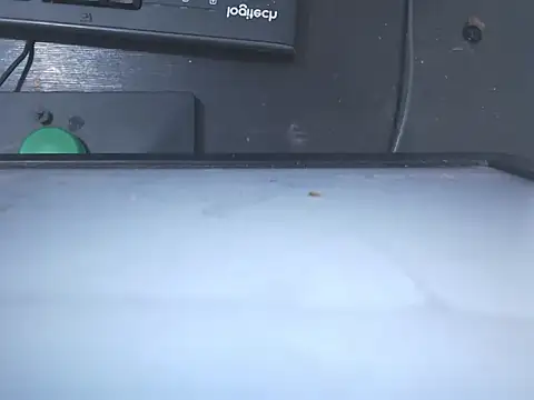 Snapshot of natashat_lorent chatting on September 25, 7:09 pm natashat lorent online show from September 25, 7:09 pm