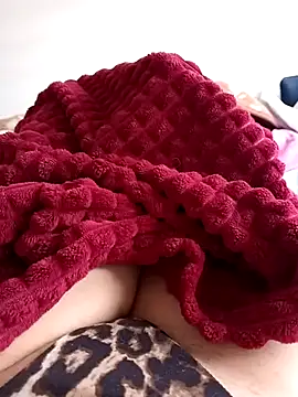 Snapshot of Ternura_Prohibida chatting on January 8, 12:44 pm Ternura Prohibida online show from January 8, 12:44 pm