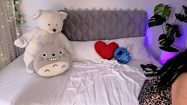 Ternura Prohibida online show from November 6, 4:05 am