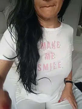 Ternura Prohibida online show from April 16, 10:45 pm