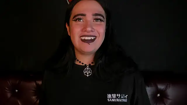 Lilith Zenith online show from October 17, 12:25 am