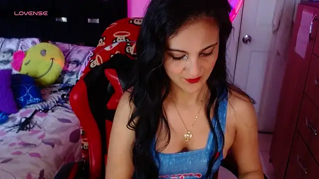 BasmaHernandez online show from May 27, 2:24 pm