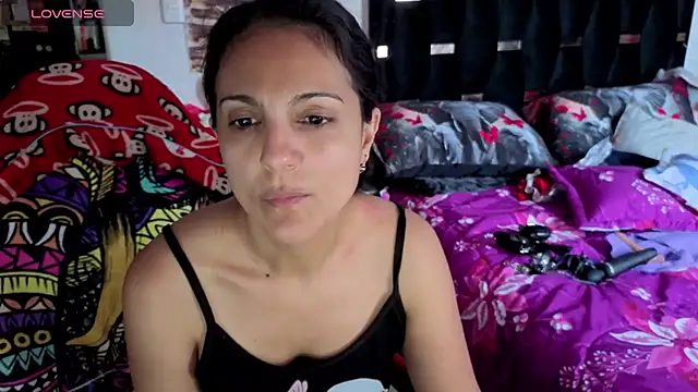 Snapshot of BasmaHernandez chatting on July 10, 3:01 pm BasmaHernandez online show from July 10, 3:01 pm