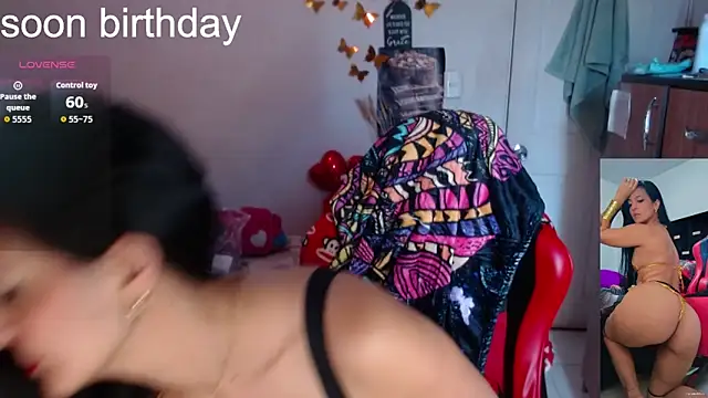 BasmaHernandez online show from April 13, 1:04 pm