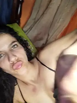 lucerocutte online show from April 7, 3:30 am