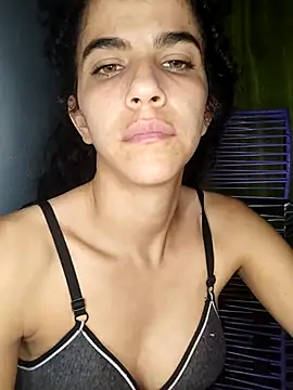 lucerocutte online show from December 18, 3:55 am