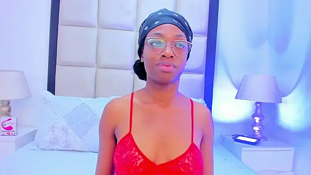 Snapshot of ElisabettaMonroy chatting on September 24, 2:12 pm ElisabettaMonroy online show from September 24, 2:12 pm