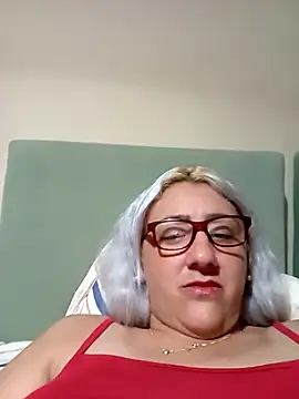 Snapshot of Samantha6767x chatting on March 30, 11:28 pm Samantha6767x online show from March 30, 11:28 pm