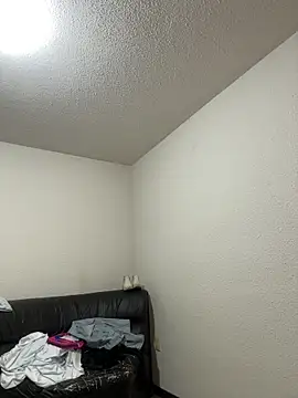 Maxtaylor18 online show from November 20, 2:34 am