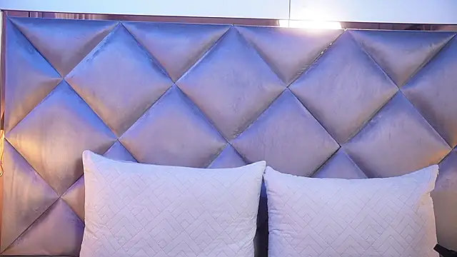 gemma sm online show from March 18, 3:09 am