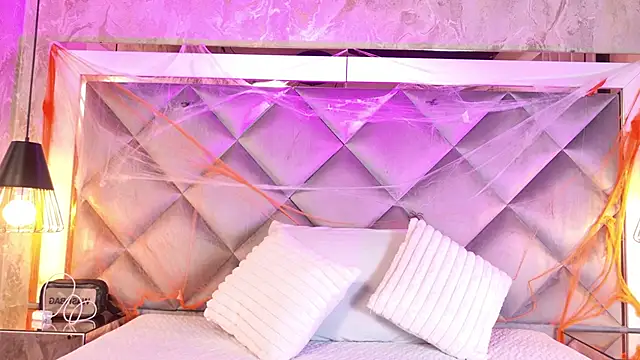 gemma sm online show from October 22, 3:17 am