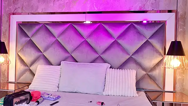 gemma sm online show from November 25, 3:18 am