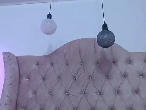 Snapshot of Jessica_Carter_01 chatting on June 6, 1:55 am Jessica Carter 01 online show from June 6, 1:55 am