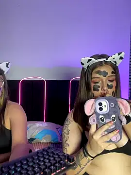 Annie Grosse online show from November 13, 3:10 am