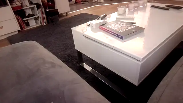 shaker75019paris online show from October 4, 10:00 pm