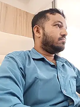 Snapshot of VJ17 chatting on October 10, 6:47 am VJ17 online show from October 10, 6:47 am