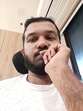 VJ17 online show from March 7, 12:32 pm