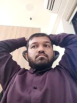 VJ17 online show from March 4, 10:12 am