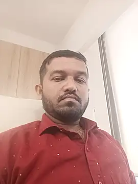 Snapshot of VJ17 chatting on December 4, 7:51 am VJ17 online show from December 4, 7:51 am