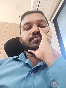 VJ17 online show from March 2, 9:49 am