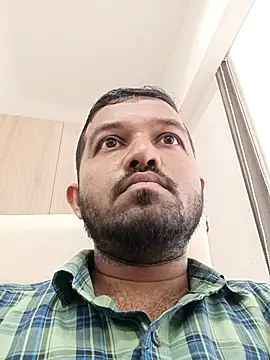 Snapshot of VJ17 chatting on September 11, 5:29 am VJ17 online show from September 11, 5:29 am