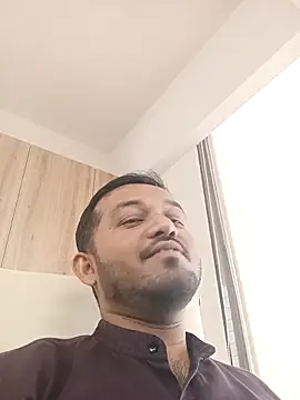 Snapshot of VJ17 chatting on November 18, 4:49 am VJ17 online show from November 18, 4:49 am