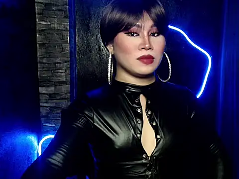 Snapshot of pretty_lassy chatting on September 17, 8:05 am pretty lassy online show from September 17, 8:05 am