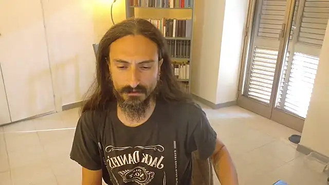 Snapshot of Mrkurt86 chatting on November 23, 10:03 am Mrkurt86 online show from November 23, 10:03 am