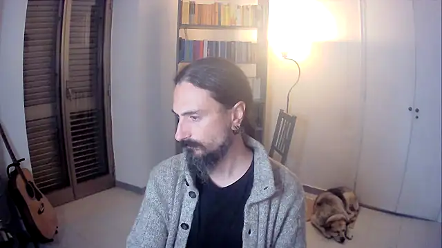 Snapshot of Mrkurt86 chatting on October 21, 8:19 pm Mrkurt86 online show from October 21, 8:19 pm