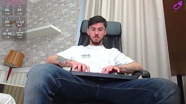 JonahShaw online show from November 8, 5:22 am