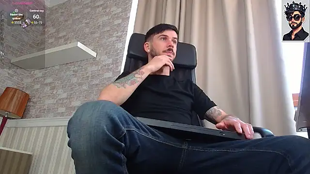 JonahShaw online show from October 31, 9:06 am