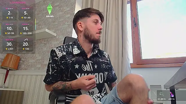 JonahShaw online show from September 15, 4:35 am