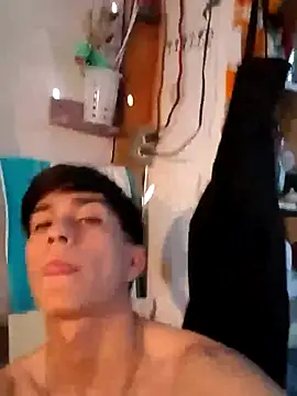 LUISSLEONN0958 online show from September 14, 5:13 pm