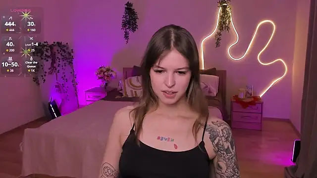 Lisa Blossom online show from May 30, 6:09 am