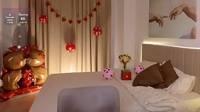 Lisa Blossom online show from February 17, 6:11 am