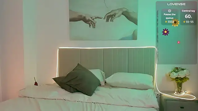 Lisa Blossom online show from October 10, 6:03 am