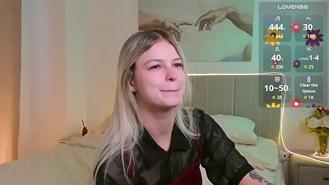 Lisa Blossom online show from September 19, 6:06 am