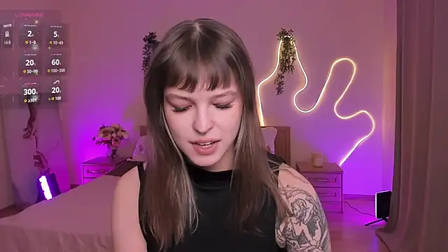 Lisa Blossom online show from March 17, 6:05 am