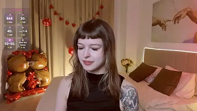 Lisa Blossom online show from February 16, 6:12 am