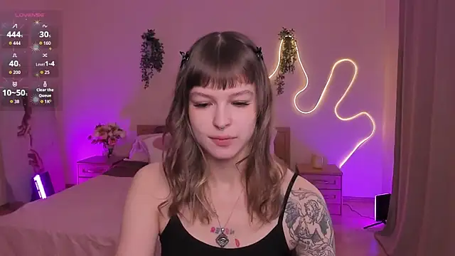 Lisa Blossom online show from March 16, 6:06 am