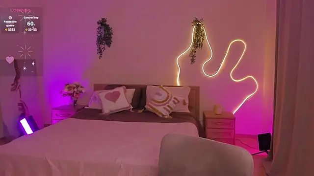 Lisa Blossom online show from March 13, 6:40 am