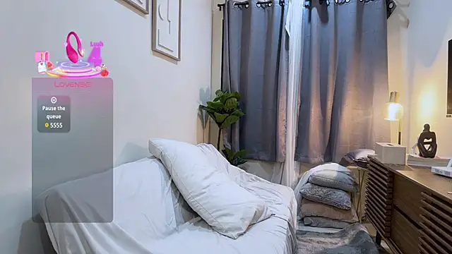 Snapshot of penny_coco chatting on October 31, 9:11 pm penny coco online show from October 31, 9:11 pm