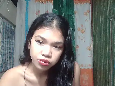 Snapshot of Sweetestsiner chatting on February 1, 1:20 pm Sweetestsiner online show from February 1, 1:20 pm