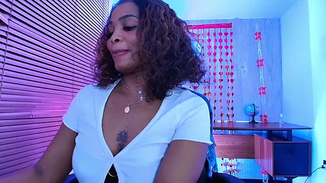 ArianaBeake online show from January 13, 2:59 am