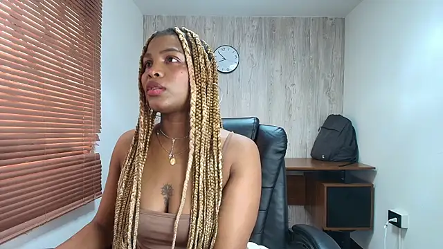 ArianaBeake online show from October 29, 1:54 pm